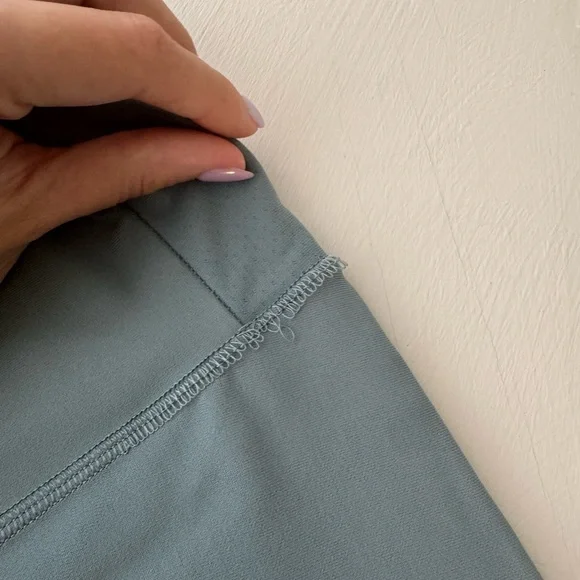 Lululemon Athletica Sky Blue Leggings - Picture 7 of 10